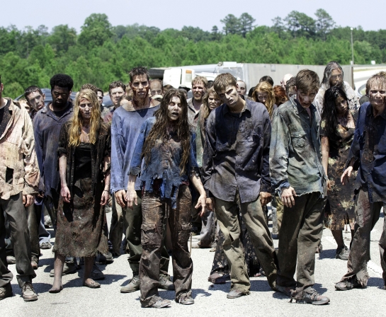 Znalezione obrazy dla zapytania zombie biega